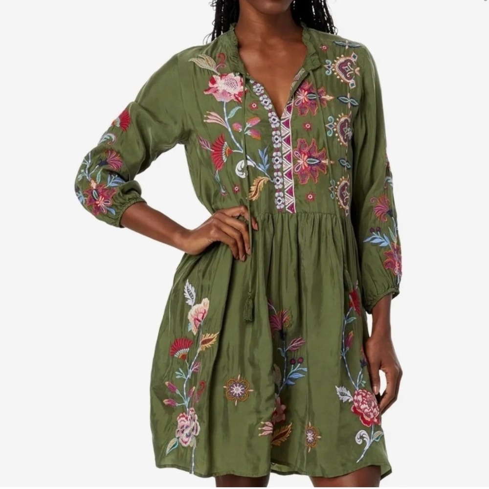 Johnny Was Workshop Green Garnet Field Embroidered Silk Dress Small Boho Floral